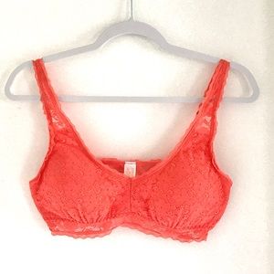 Jasmine & Ginger Coral Lace Bralette 🌷